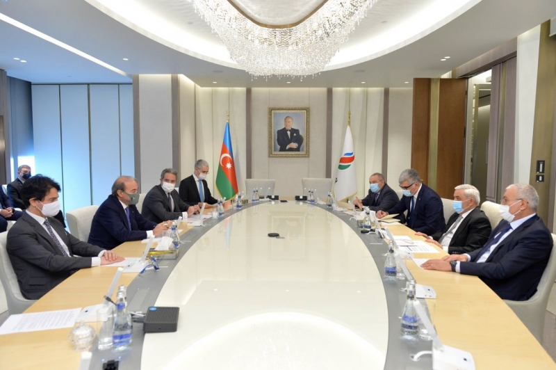 L’Italia si conferma partner prioritario dell’Azerbaigian: il gruppo italiano Maire Tecnimont firma nuovi contratti per 160 milioni di dollari