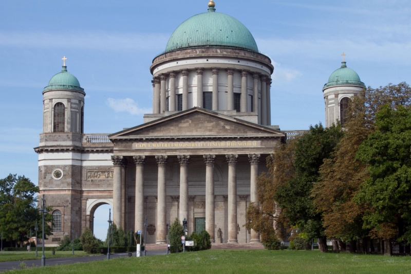 RINNOVO DELLA BASILICA DI ESZTERGOM