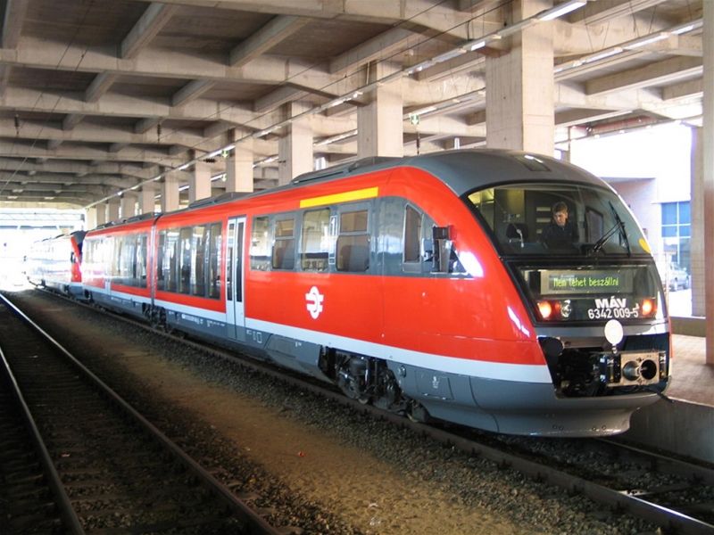 LINEA FERROVIARIA AD ALTA VELOCITA' BUDAPEST-VARSAVIA