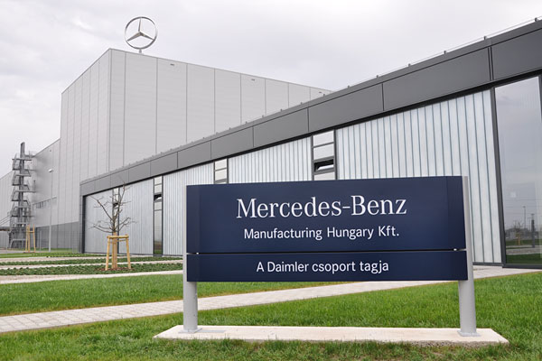 NUOVA FABBRICA DELLA MERCEDES IN UNGHERIA