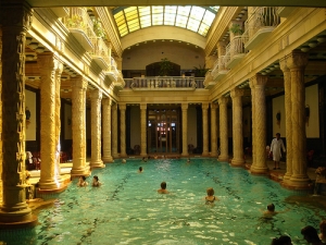 Rinnovo delle terme e delle piscine di Budapest